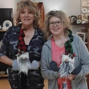 Meet your Posher, Holly